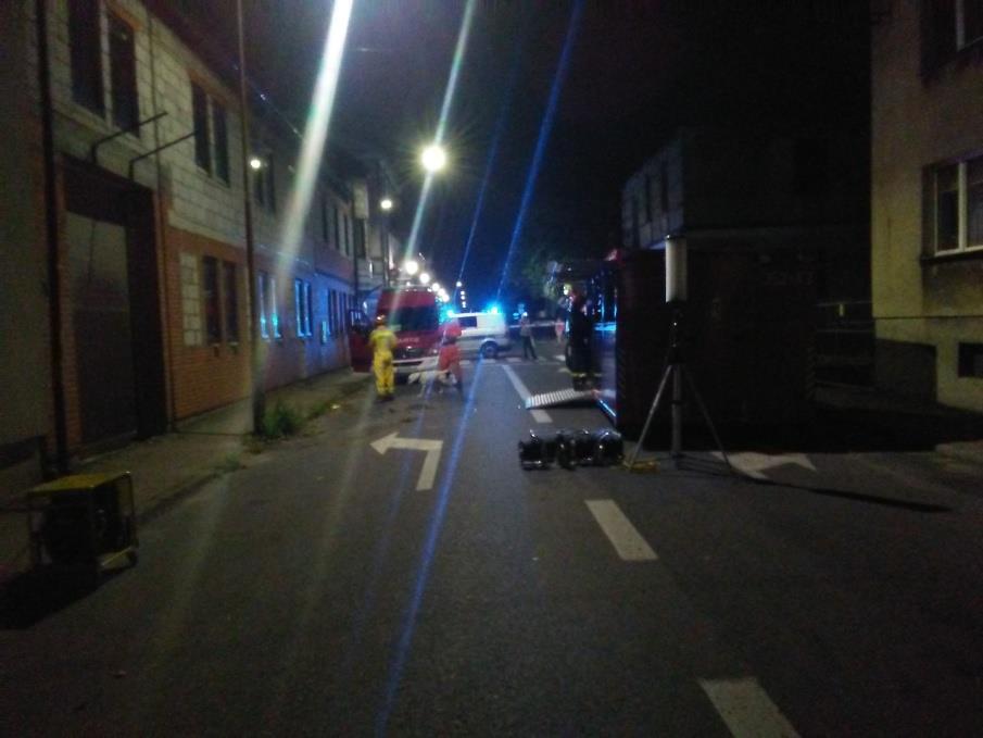 ) ze Świnoujścia wyruszyła grupa prawie 140 strażaków, którzy pomagali szwedzkim ratownikom.