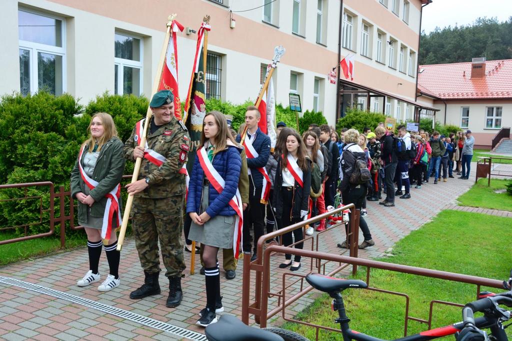 Nazwa wydarzenia: Rajd pieszy - Szlakiem oddziałów: MARCINA (majora Mieczysława Tarchalskiego) i NURTA (majora Eugeniusz Kaszyńskiego), będący podsumowaniem XIII Międzyszkolnego Projektu Edukacyjnego