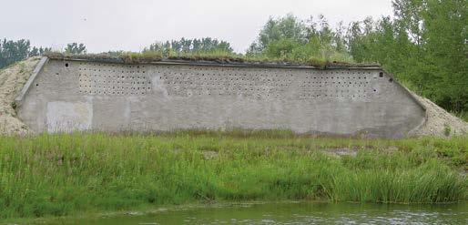 Nie jest możliwe wymienienie wszystkich jego właściwości i ani drewniane pomoce gniazdowe, lekkie rury betonowe, beton, rury plastykowe, kamień naturalny, ani glina nie są tak skuteczne w
