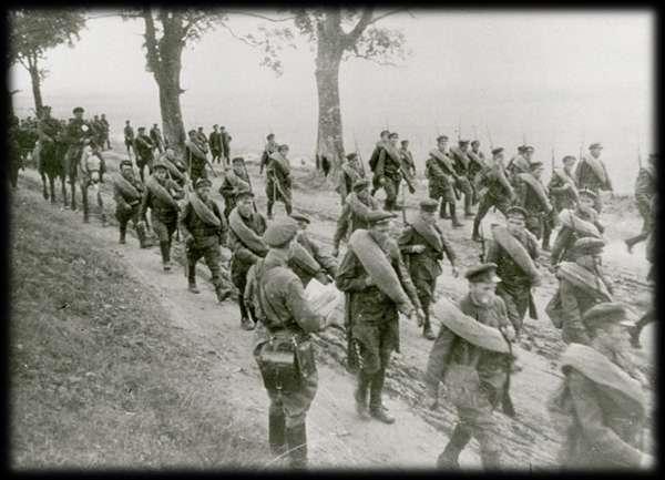 Oddziały Armii Czerwonej wkraczające do Polski 17 września 1939. Fot.