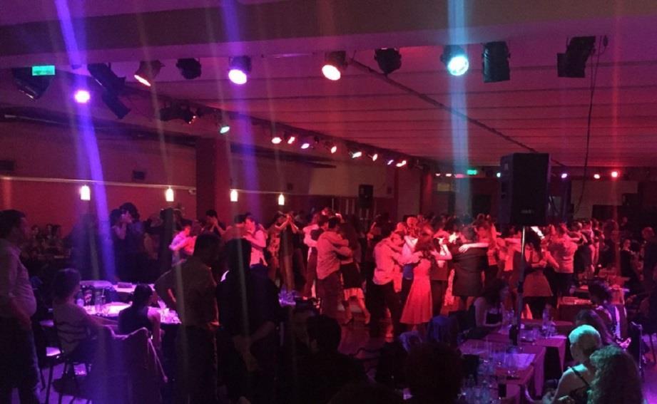 Dzień 12 Tango w Palermo Wieczorem spotkanie z przewodnikiem w recepcji i przejazd do