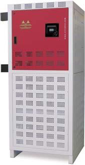 1 x 230 V AC, do zasilania pomocniczego, - 2-biegunowy wyłącznik nadprądowy do ochrony zasilania pomocniczego, - montaż na ścianie, stalowa obudowa, IP21, - wejście kablowe od dołu obudowy.