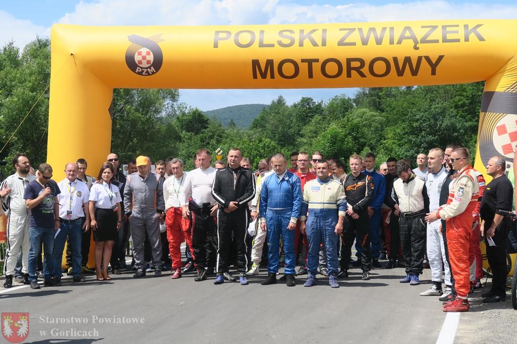 Mistrzostw Polski; w tej kategorii bezkonkurencyjny był Wojciech Koczewski ( Subaru Legacy).