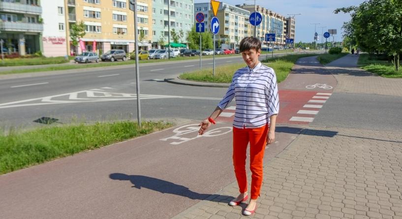 Źródło: https://haloursynow.