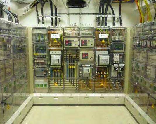 Przyczyna, która zdecydowała o zastosowaniu obudów CI była to modułowa konstrukcja, która pozwala na instalację wymaganej mocy elektrycznej w minimalnej przestrzeni.
