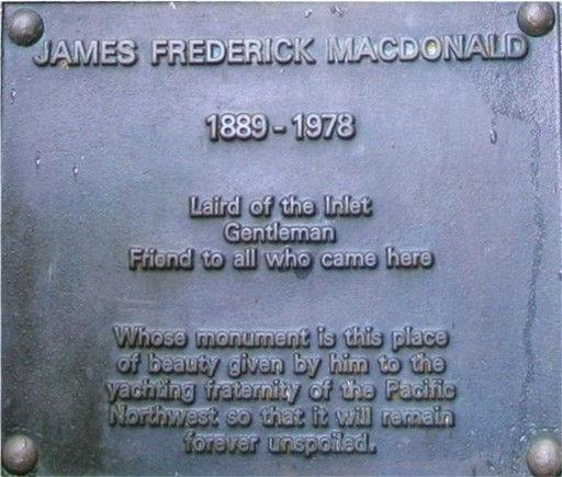 Piękno tego miejsca poznał James Frederick Macdonald, który tutaj mieszkał. Uroczony przepiękną scenerią postanowił przekazać swoją posiadłość na wieczne użytkowanie żeglarzy.