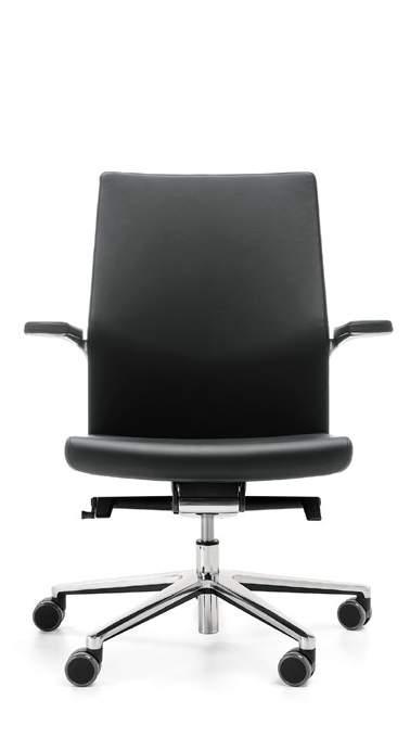 MyTurn Design: Paul Brooks Specjalna konstrukcja siedziska, zapewniająca wyjątkowy komfort użytkowania. Dwa rodzaje mechanizmów: Synchro i Rocker.