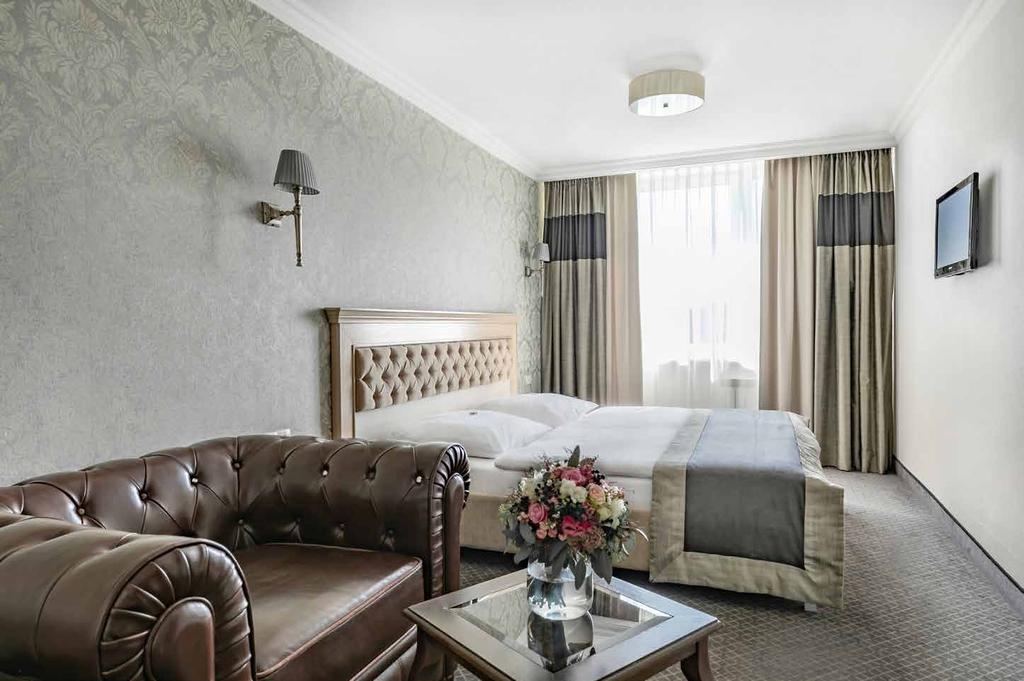 Hotel Podlasie oferuje 83 eleganckich pokoi w różnych aranżacjach i rozmiarach. To 150 idealnych miejsc noclegowych dla Gości biznesowych.