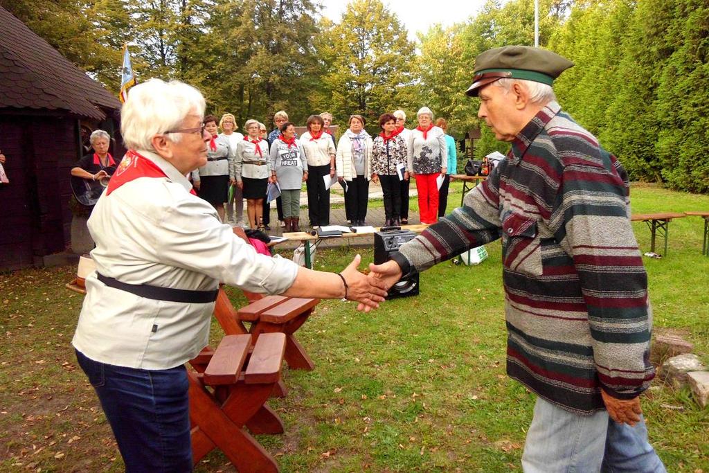 To była szczególna zbiórka Kręgu przede wszystkim dla druhen i druhów zastępu V i druhny phm. Zosi Strzybny, która od 10 lat jest jego zastępową... 10-lecie Zastępu V 24.