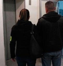 Natychmiast przyjęto zawiadomienie o zaginięciu małoletniego i rozpoczęto jego poszukiwania.