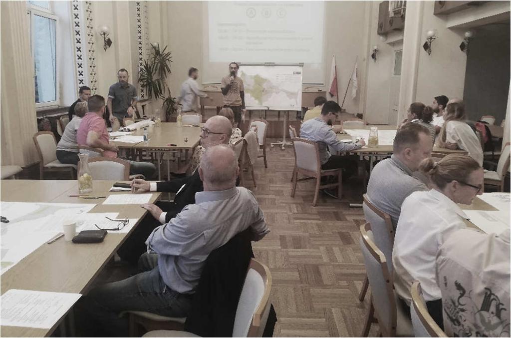 fot. 9. Warsztaty 05.09.2019 r. - prezentacja wyników Warsztaty zostały zrelacjonowane i skomentowane w artykule, który ukazał się na portalu internetowym trójmiasto.pl https://www.trojmiasto.