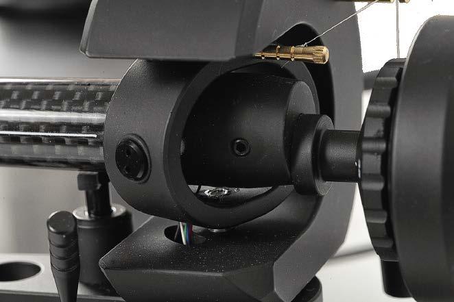 W komplecie z RPM 10 Carbon dystrybutor przygotował