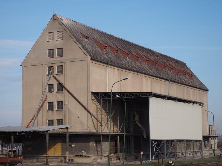 PROGRAM PRAC KONSERWATORSKICH BUDYNKI ELEWATORÓW ZBOŻOWYCH PRZY ULICY KOPERNIKA W ŚWIDNICY