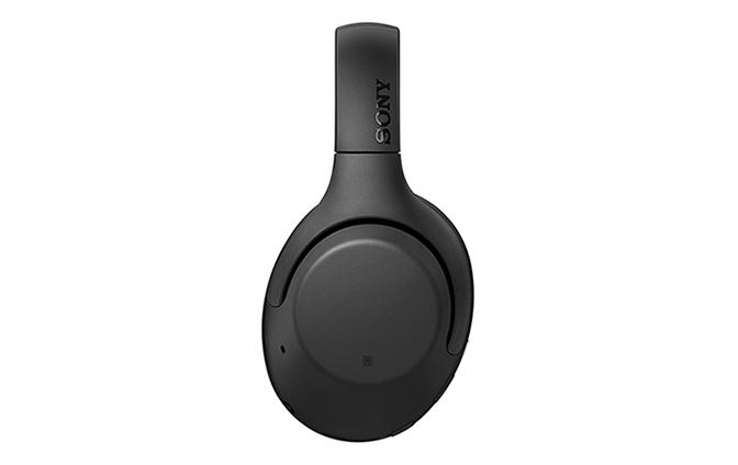 Z tego podręcznika należy korzystać w razie problemów lub pytań. Zaktualizuj oprogramowanie zestawu nagłownego i aplikację Sony Headphones Connect do najnowszej wersji.