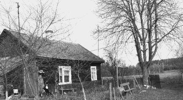Wyręby. Kiedyś był tu las Dorota Sulżyk Pomimo licznych archaizmów, to współczesny głos współczesnego pisarza Mariusza Wilka, który od kilkunastu lat zaszywa się na odludziach surowej północnej Rosji.