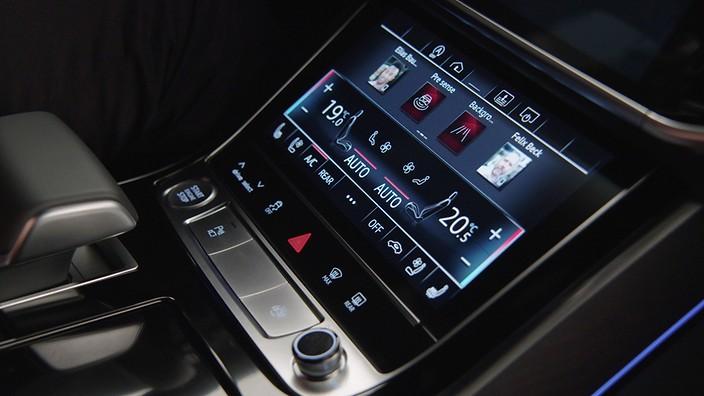 response z ekranem 10,1'' oraz Audi virtual cockpit Audi sound system Audi
