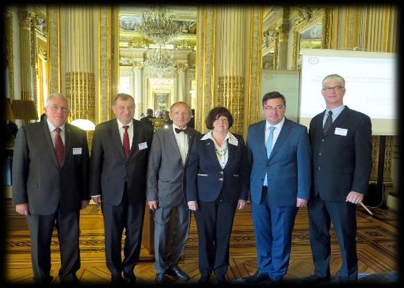 Główne uroczystości miały miejsce w dniu 13. października br. w salonach Ambasady RP we Francji. W referacie inauguracyjnym Kol. Lucjan Sobkowiak przedstawił szczgółowo historię SITPF. Referat nt.