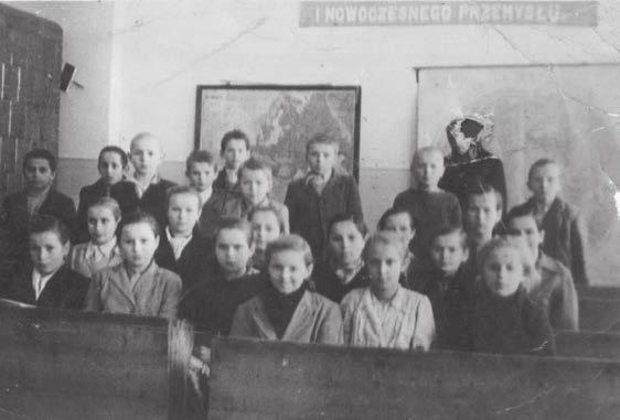 Pawłem Tyrawskim oraz nauczycielkami: Amelią