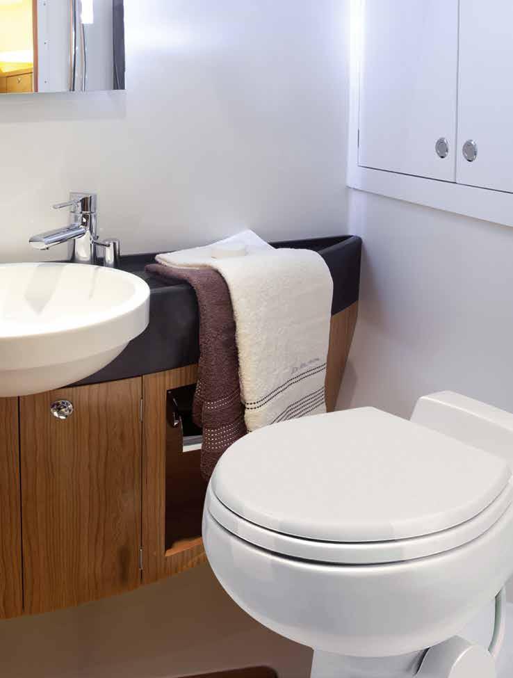 01 01 TOALETY Elektryczne toalety z rozdrabniaczem Dometic MasterFlush szybka i prosta instalacja, cicha praca i efektywne