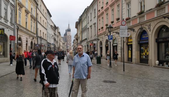 Piotra Skrzyneckiego, Jerzego Krauze, Stanisława Jopka i innych.