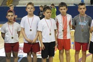 Każdy uczestnik otrzymał pamiątkowy medal oraz gratulacje.