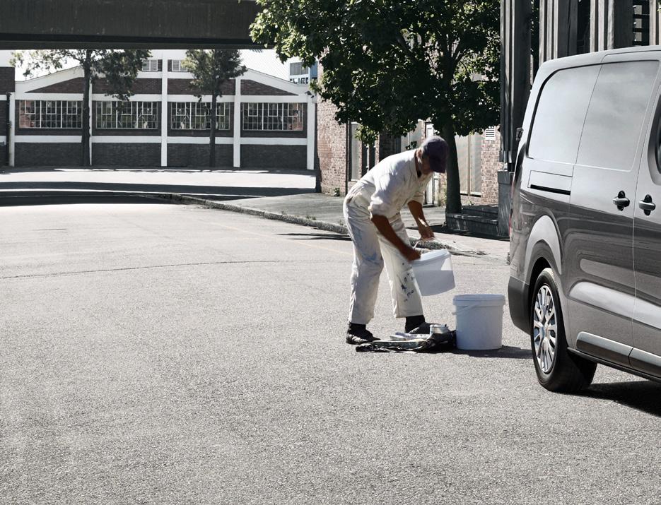 Dobra robota TOYOTA PROACE Szeroka gama silników oraz wyposażenia sprawia, że ten wielozadaniowy furgon przystosuje się do każdej pracy i z miejsca stanie się Twoim najlepszym pracownikiem.