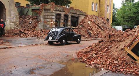 in. w pałacu w Warmątowicach Sienkiewiczowskich, w pałacu krotoszyckim czy w legnickich hotelach, takich jak Rezydencja albo Nowodworski.