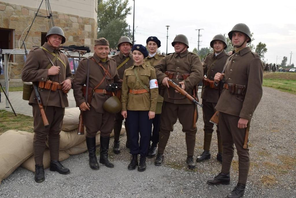 : Dyskretny urok picia - manierki austro- węgierskie z okresu Wielkiej Wojny 21. Rekonstrukcja wydarzeń historycznych Wrzesień 1939 r.