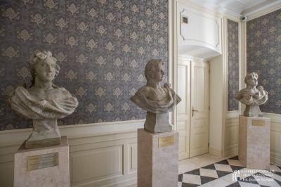 Wnętrza pałacyku Letni Pałac Lubomirskich w Rzeszowie należy do najcenniejszych obiektów architektonicznych miasta zachowanych do naszych czasów.