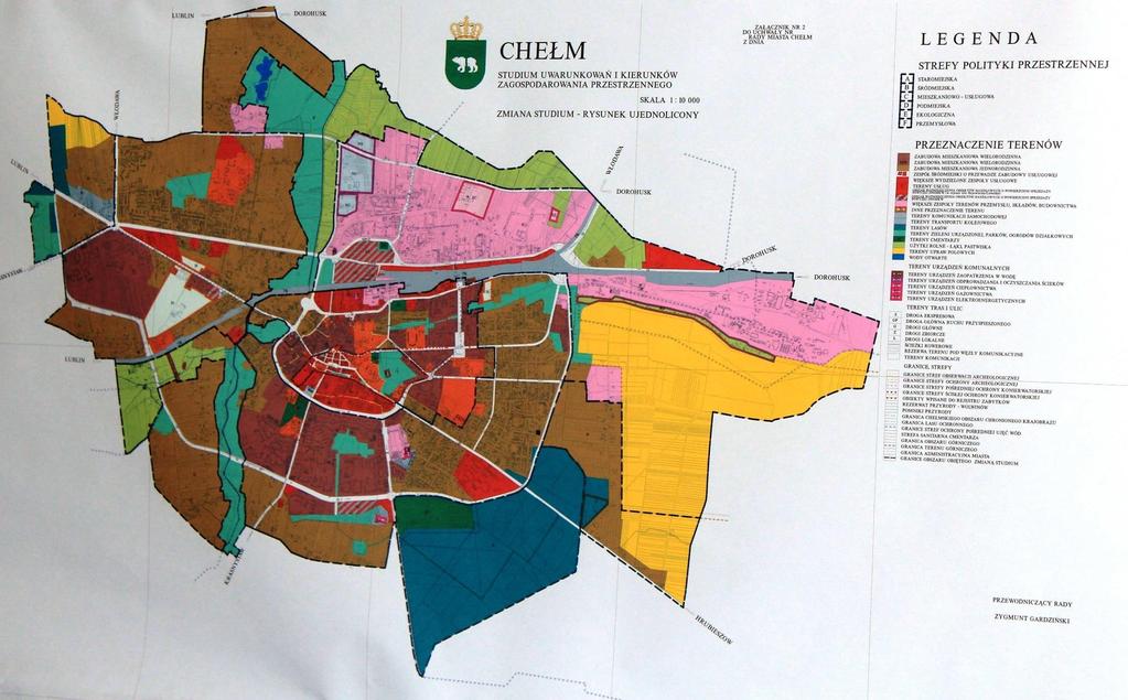 Mapa 4. Lokalizacja projektów zintegrowanych na mapie ze studium uwarunkowań i kierunków zagospodarowania przestrzennego miasta Chełm 1 5 3 4,7 6 2 1. Chełmskie Centrum Aktywności Gospodarczej 2.