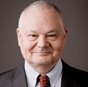 Jego podstawowym, celem działalności jest utrzymanie stabilnego poziomu cen, przy jednoczesnym wspieraniu polityki gospodarczej rządu (o