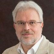 Prezes Zarządu Stowarzyszenia Emitentów Giełdowych, a także Członek Rady Rynku Kapitałowego. AXEL GLASMACHER M.D. Niezależny konsultant.