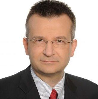 Pharma. Członek Rady Naukowej w Oncopeptides COLIN GODD