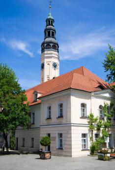 dzień 1 Kruszwica - Mysia Wieża, kolegiata, rejs po Jez. Gopło, Strzelno - Bazylika Św. Trójcy, rotunda św. Prokopa, rynek.