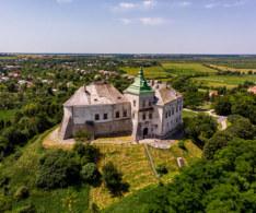 KRZEMIENIEC - WOŁYŃSKIE ATENY, Dworek Słowackich - Muzeum Juliusza Słowackiego, Gimnazjum Wołyńskie, kościół katolicki pw. św. Stanisława z pomnikiem J.