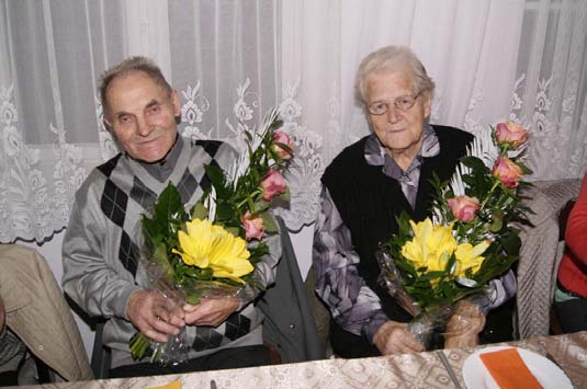 50 lat na dobre i złe. Odznaczenia za długoletnie pożycie małżeńskie wręczone! Ciężka praca i wzajemne zrozumienie.