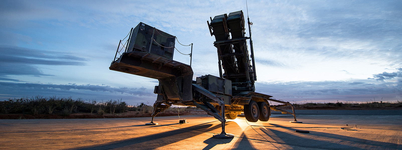 FAKTY NA TEMAT OFERTY RAYTHEON DOTYCZĄCEJ SYSTEMU PATRIOT DLA POLSKI MIT: Patriot nie oferuje możliwości zwalczania zagrożeń w promieniu 360 stopni.