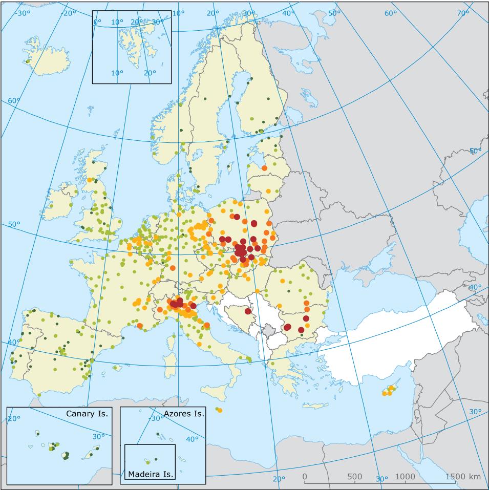 4 Średnie roczne koncentracje PM 2.