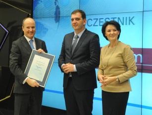 2009 Pierwsza edycja RESPECT indeksu na GPW 2010 Przegląd aktywności w obszarach objętych przez RESPECT Index Bank Millennium wchodzi w skład RESPECT Index.