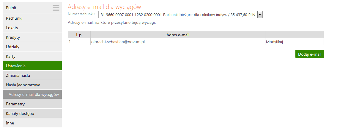 USTAWIENIA W momencie wyboru opcji Ustawienia menu programu rozszerzy się o następujące opcje: Zmiana hasła Hasła jednorazowe Adresy e-mail dla wyciągów Parametry Kanały dostepu Zmiana hasła Opcja