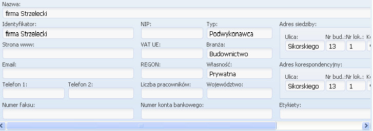 Klikając na nazwę wybranego kontrahenta, przechodzimy do widoku jego szczegółów. W widoku szczegółów wybranego kontrahenta można uzupełniać/edytować dane z nim powiązane.