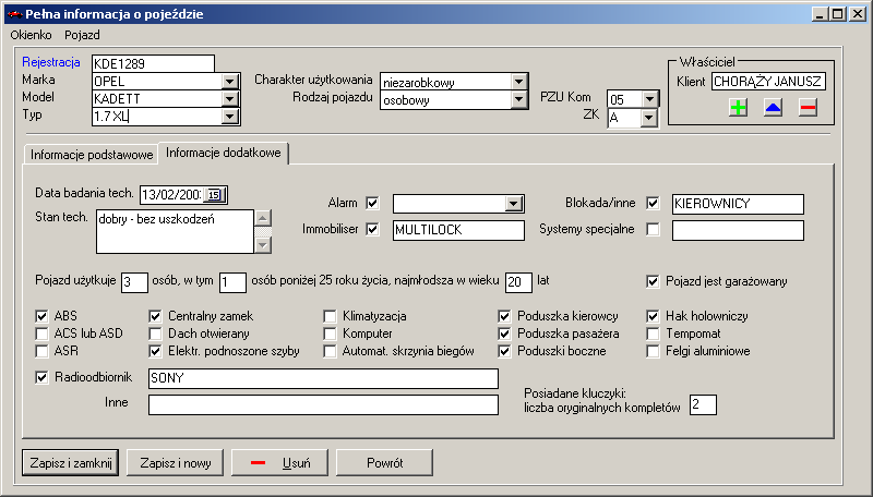 markę pojazdu, model, typ, pojemność, rok produkcji, kolor, numer nadwozia, numer silnika, datę pierwszej rejestracji, informację o zawartych polisach OC i AC, dane dot. dowodu rej.