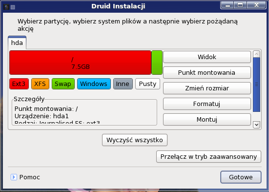 Uruchamiamy komputer z płyty DVD, jeśli na komputerze nie ma zainstalowanego systemu stanie się to automatycznie, w przeciwnym wypadku może być konieczne ustawienie w BIOSie maszyny, aby start