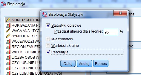 Kwartale można obliczyć dzięki procedurze Analiza - Opis statystyczny Częstości. W menu Statystyki zaznaczamy opcję Kwartyle.