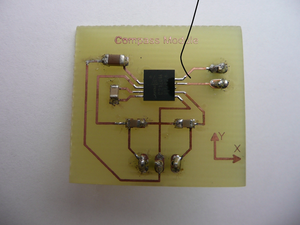 Rozdział 5. Rozwój sprzętowej warstwy robota mobilnego 75 Rysunek 5.19: Schemat modułu kompasu Rysunek 5.20: Projekt płytki kompasu elektronicznego Rysunek 5.21: Gotowy moduł kompasu 5.4.