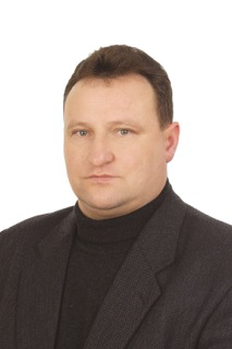 Dr inż. Ryszard Stempel jest pracownikiem Katedry Polityki Społecznej i Ubezpieczeń na Wydziale Nauk Ekonomicznych Uniwersytetu Warmińsko-Mazurskiego w Olsztynie.