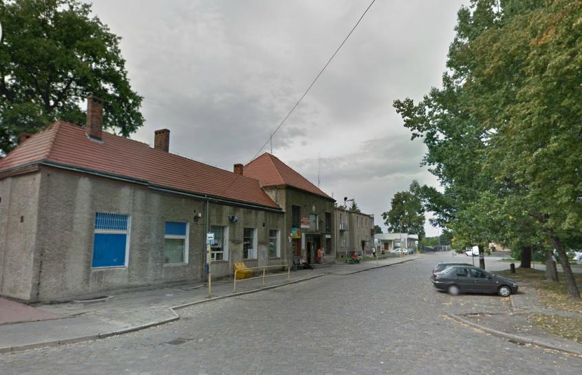 PKS Dworzec Autobusowy w Grodkowie Miasto Grodków stanowi równie istotny węzeł przesiadkowy, nie tylko ze względu na swoje położenie w południowo- wschodniej części powiatu, lecz także dlatego, że