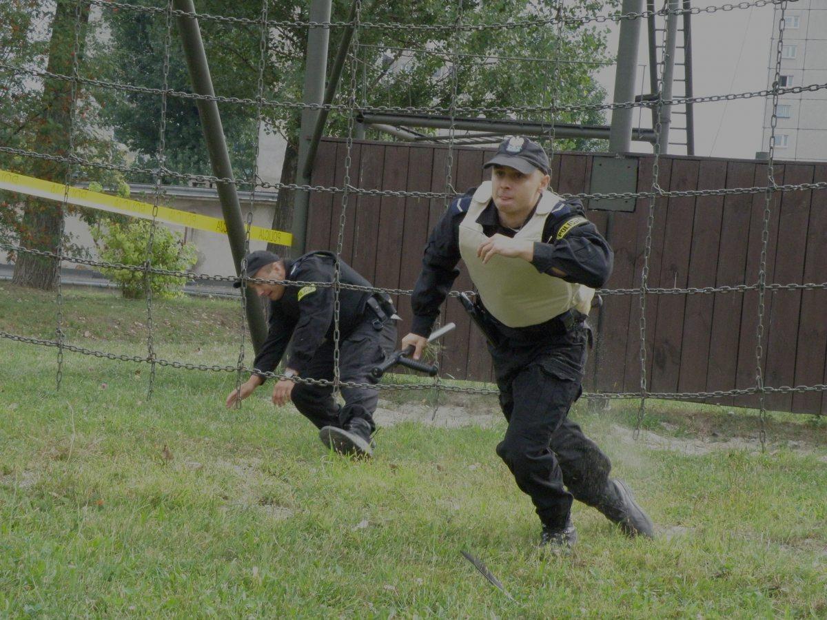 TURNIEJ PAR PATROLOWYCH PATROL ROKU W wojewódzkim etapie zawodów Turniej Par Patrolowych "Patrol Roku wyłoniono najlepszą parę patrolową z Małopolski.