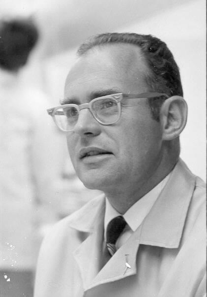 Prawo Moore a rok 1965 Ilość tranzystorów w układach scalonych