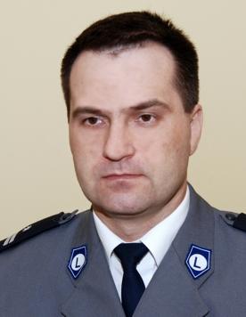 Specyfika wypowiedzi jako jeden z symptomów nieszczerości Krzysztof Rudnicki Starszy wykładowca Zakładu Prawa Szkoły Policji w Pile SPECYFIKA WYPOWIEDZI JAKO JEDEN Z SYMPTOMÓW NIESZCZEROŚCI Analiza